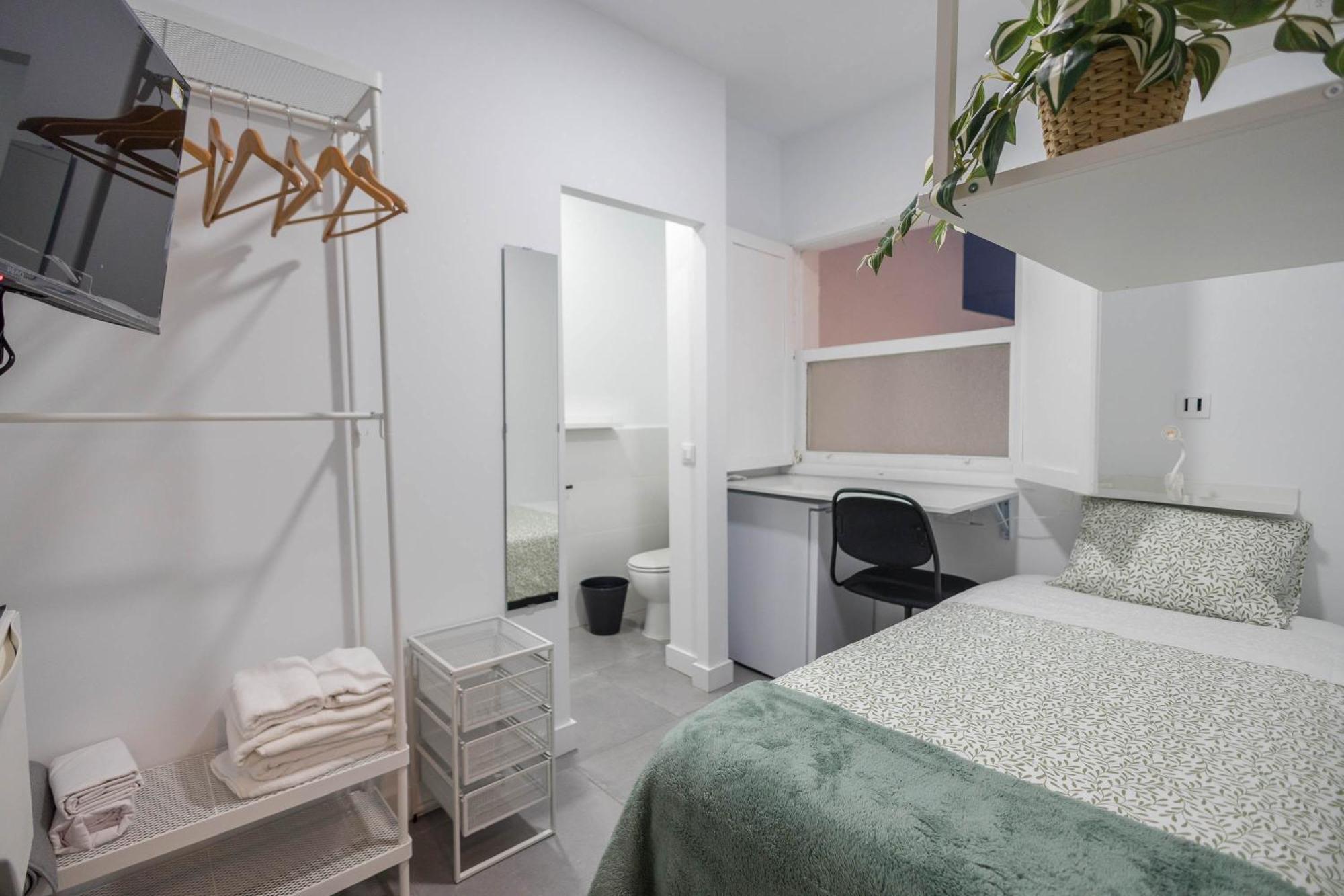 Coliving Mol-Terrace, En-Suite Bathroom, Fridge & Tv Las Palmas de Gran Canaria Exterior photo
